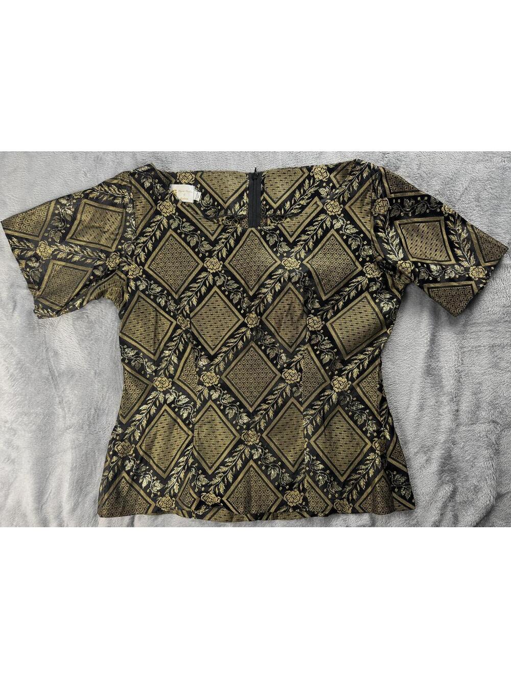 Vtg Elegant Fashion by Joleen Top Shirt Metallic Gold Lamé Jacq Geo Diamond Sz S
